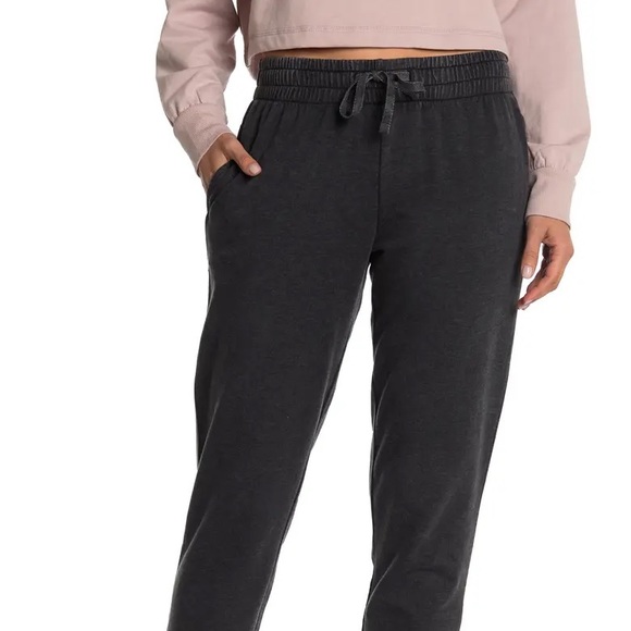 None Pants - Z by Zella  Fleece Drawstring Sweatpants Jogger’s. Size-M